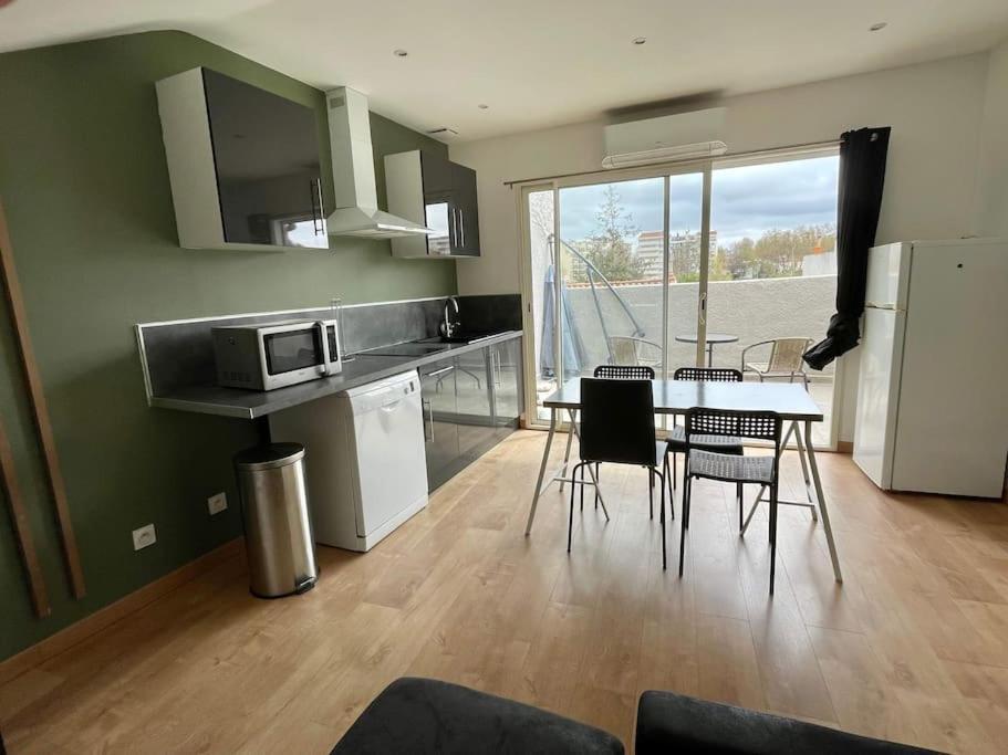 Апартаменты Duplex Avec Terrasse Et Parking Перпиньан Экстерьер фото